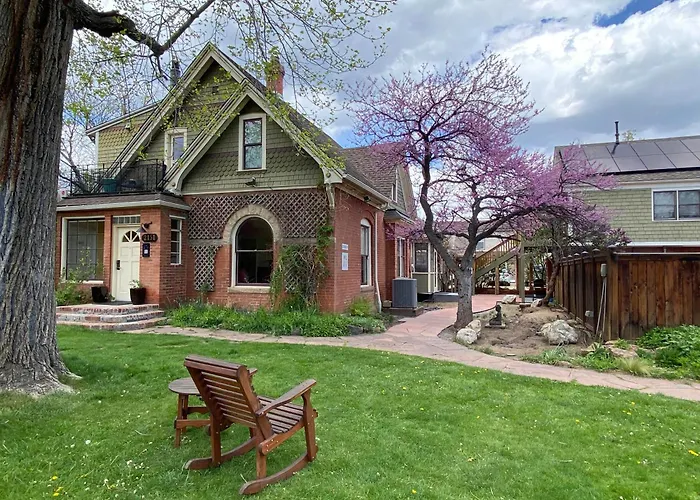 Boulder Guest House